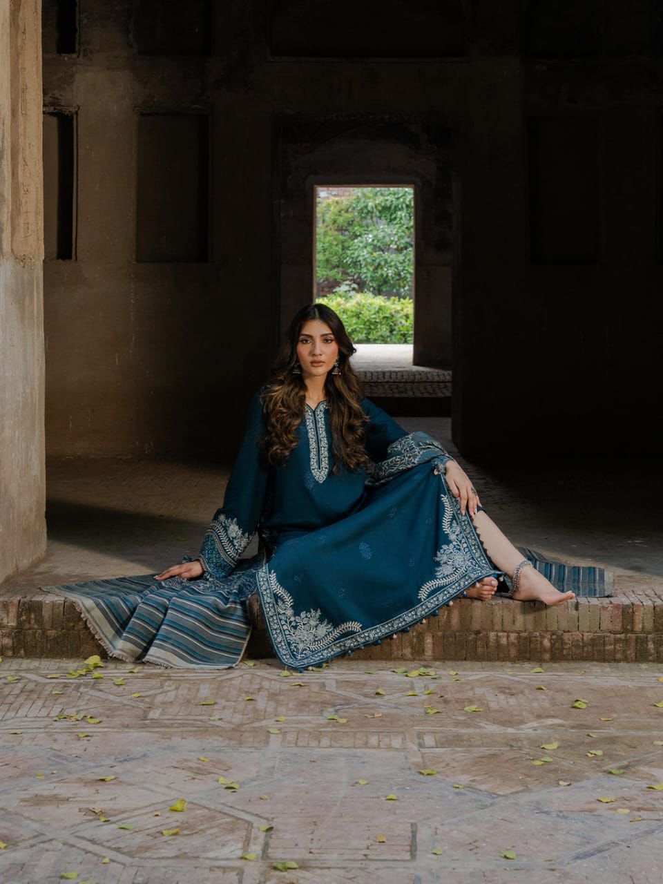 IZEL LUXURY UNSTITCHED WINTER DHANAK EMBROIDERED 3PC